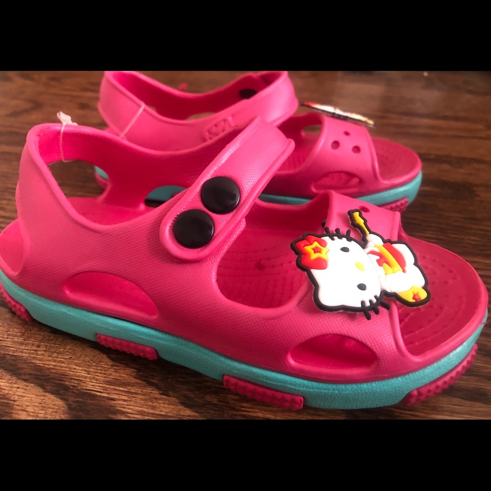 Hello Kitty Croc Sandals - TOO cute!!